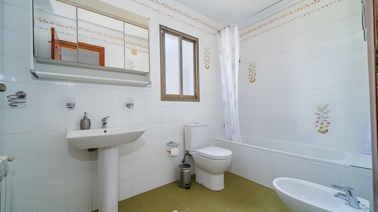 Photo of Bathroom in El Tosalet