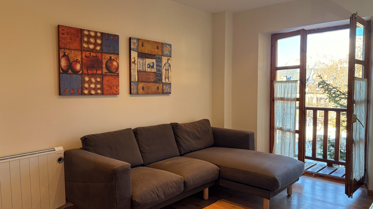 Photo of Livingroom in Taull