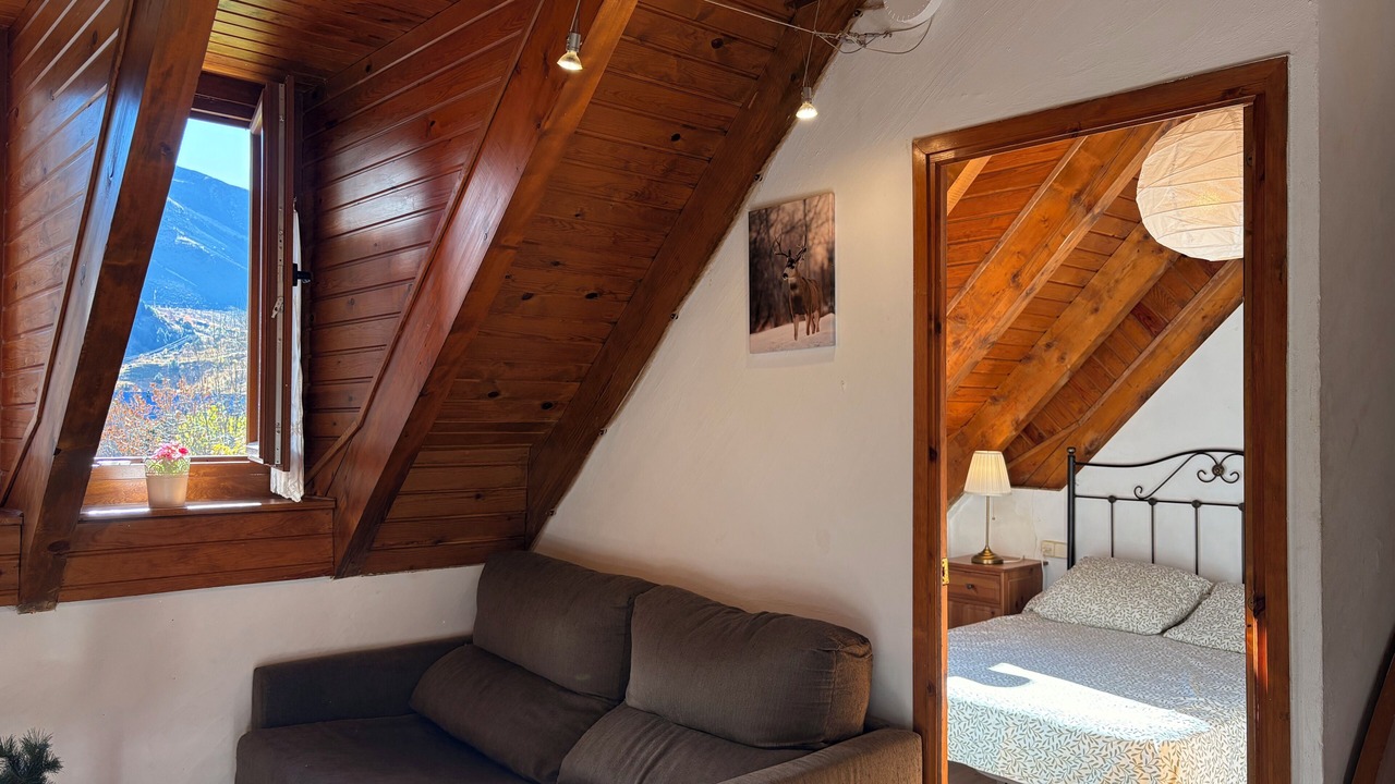 Photo of Livingroom in Taull