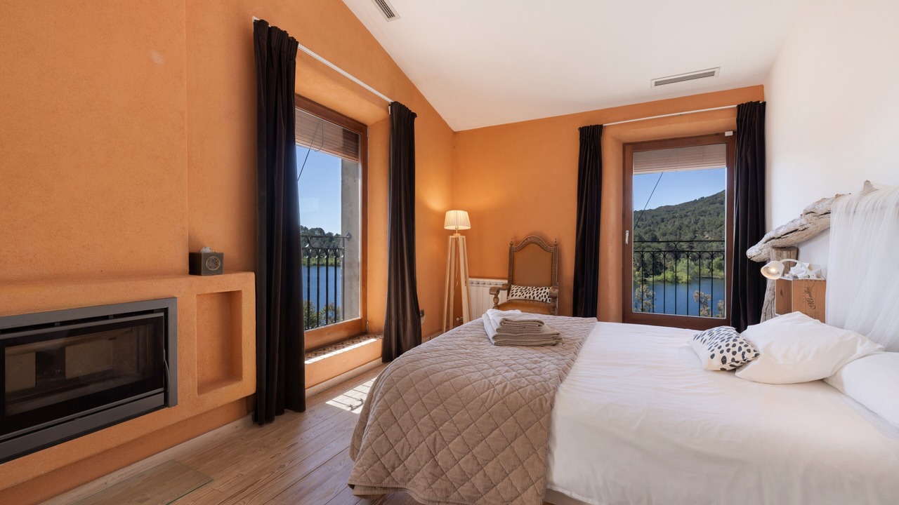 Photo of Bedroom in Riudecanyes