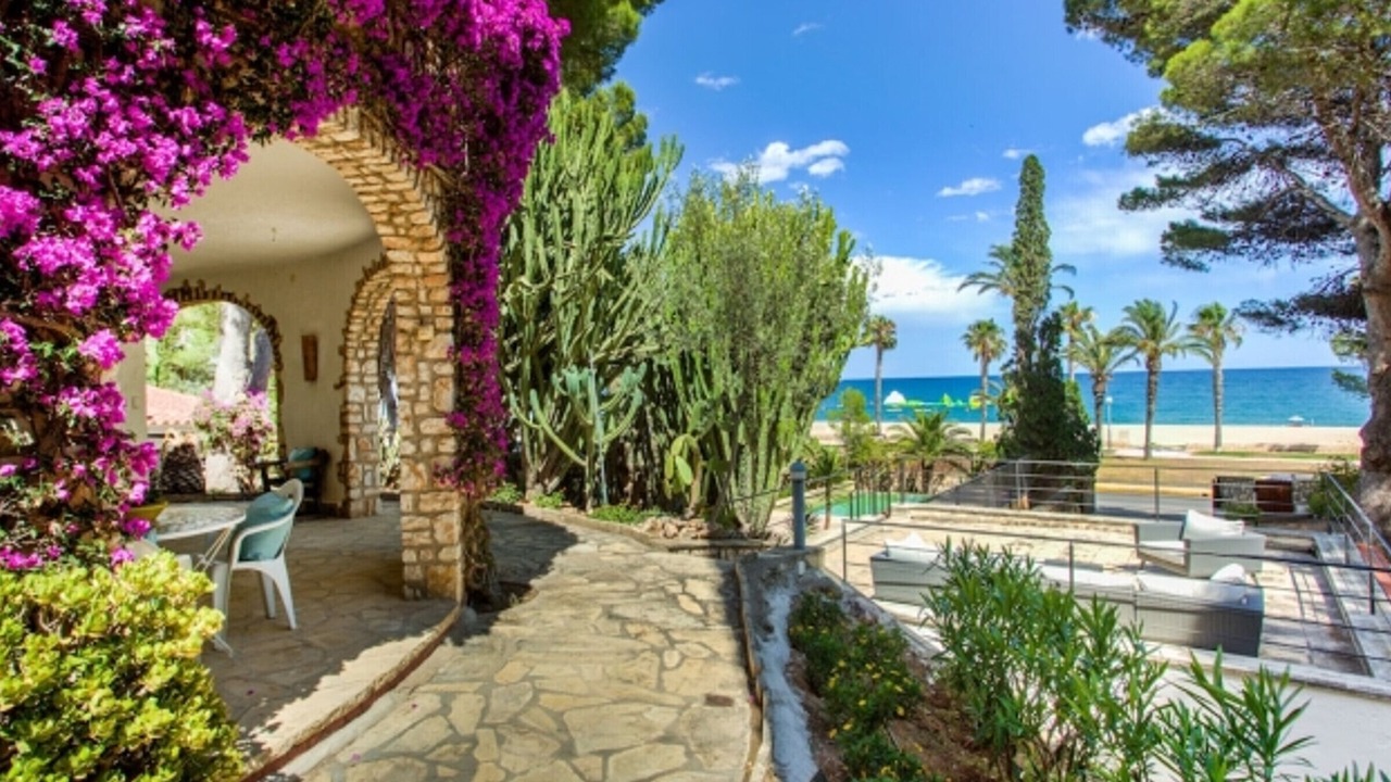 Photo of Patio Balcony in Miami Platja