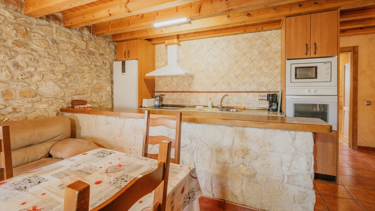 Photo of Kitchen in Castro de Fuentiduena