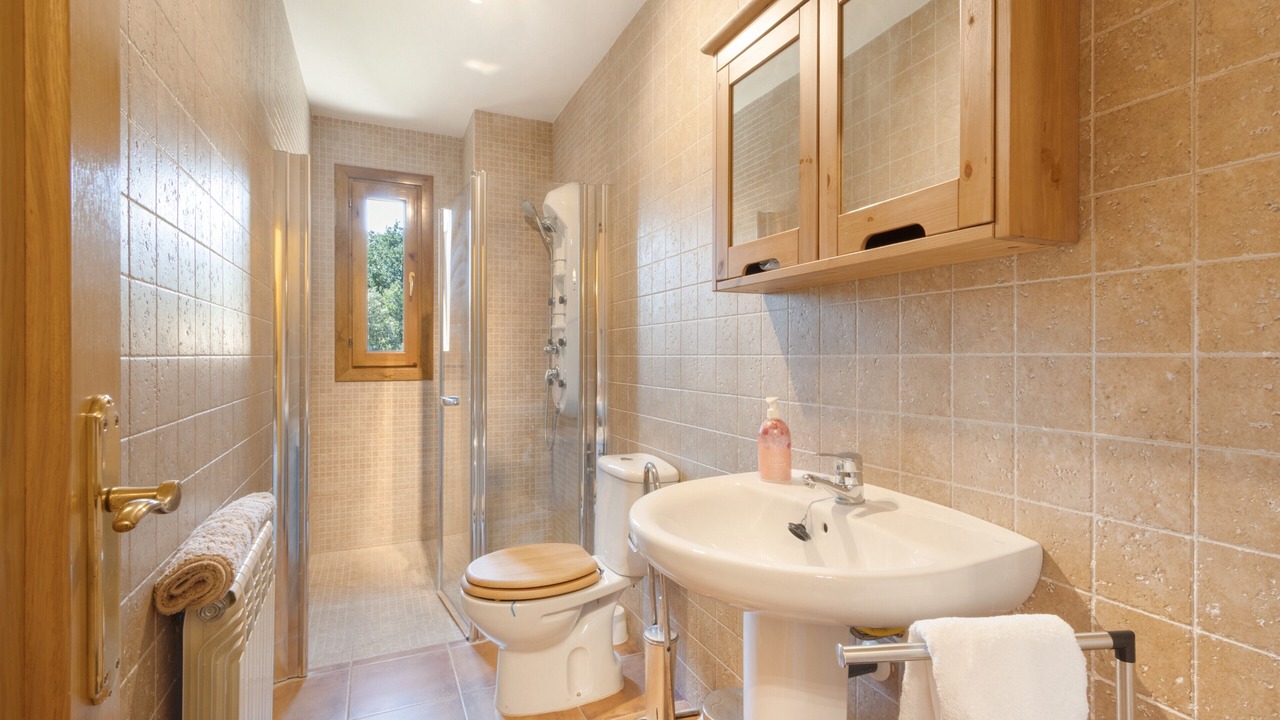 Photo of Bathroom in Navarri