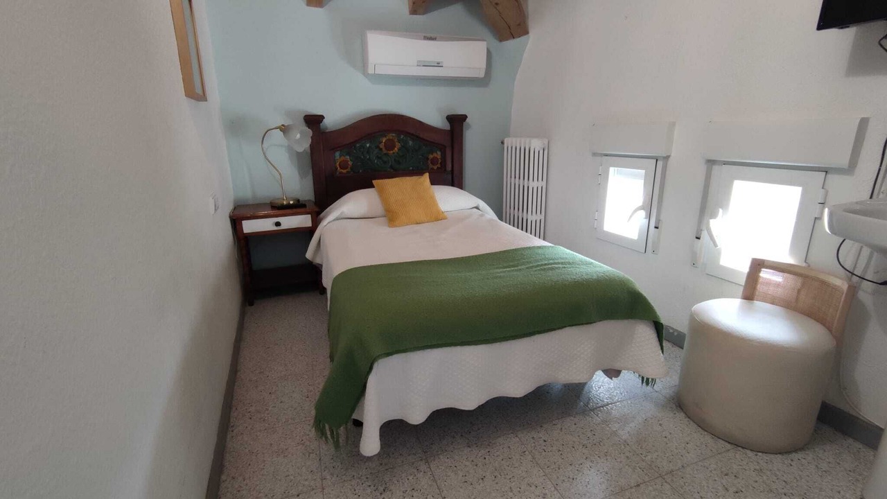 Photo of Bedroom in Alhama de Aragon