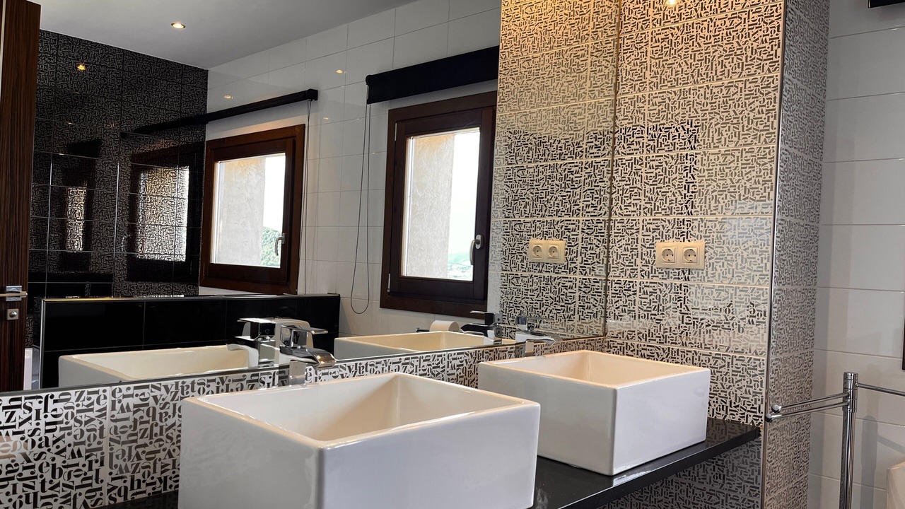 Photo of Bathroom in Penarroya de Tastavins