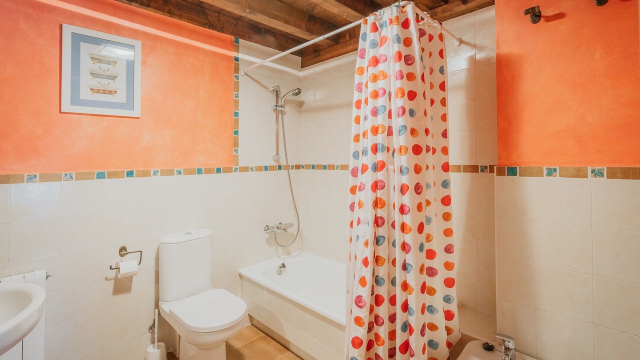 Photo of Bathroom in Ibeas de Juarros