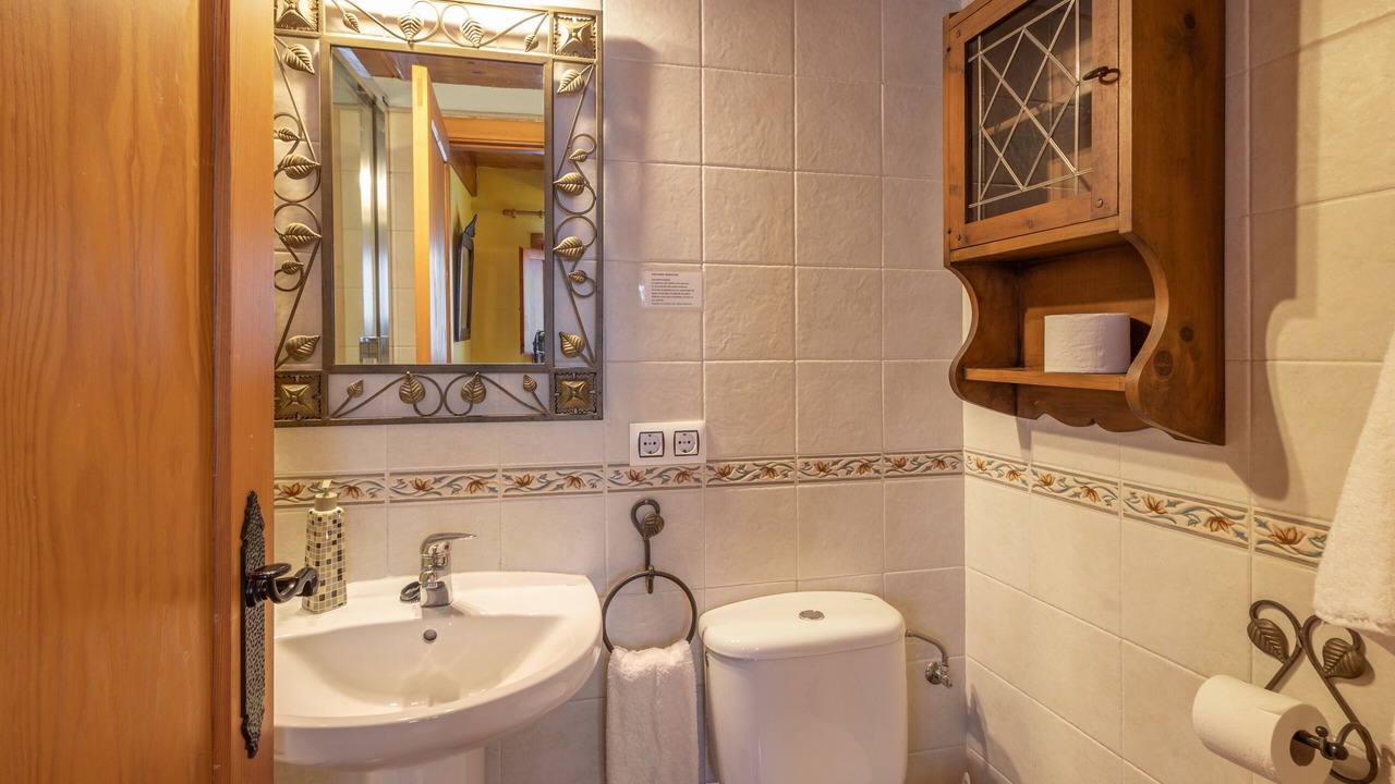 Photo of Bathroom in Baguena