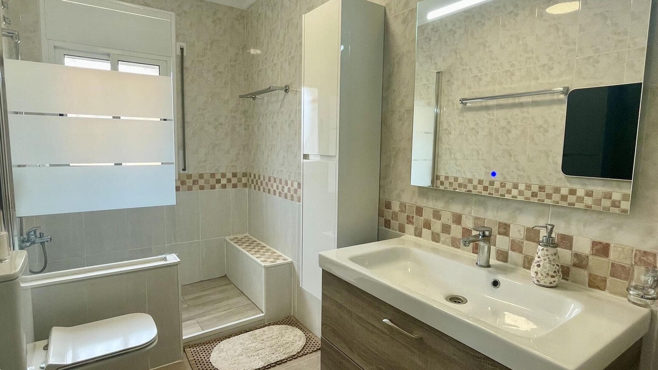 Photo of Bathroom in Miami Platja