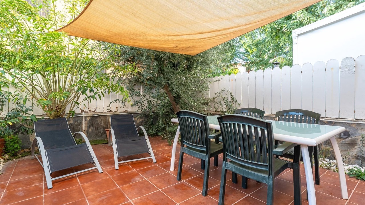 Photo of Outdoor in El Roc de Sant Gaieta