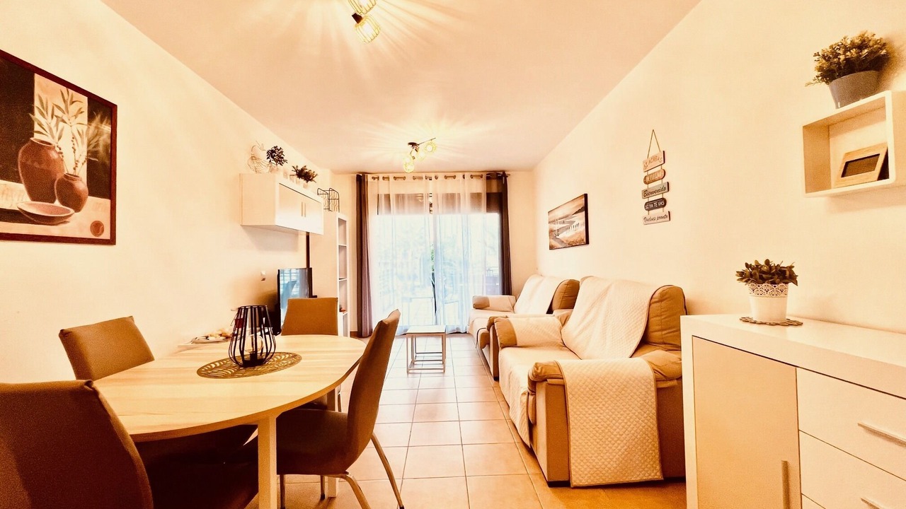 Photo of Livingroom in Calig