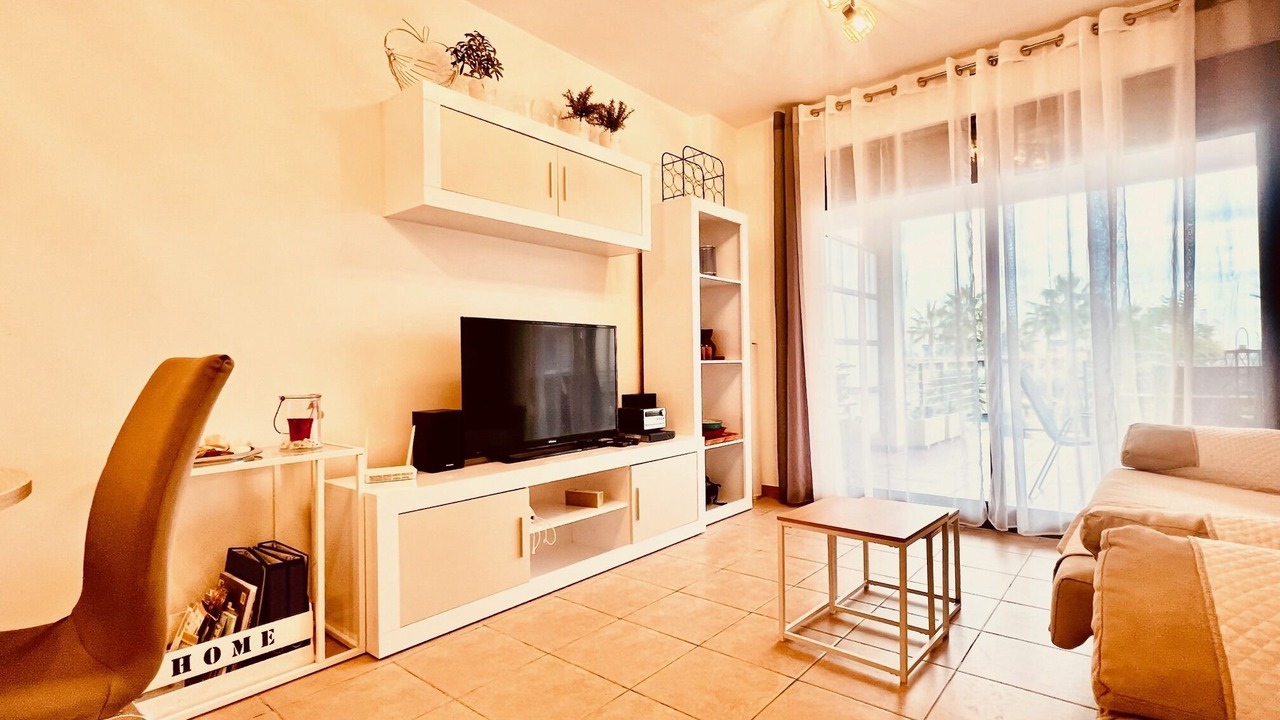 Photo of Livingroom in Calig