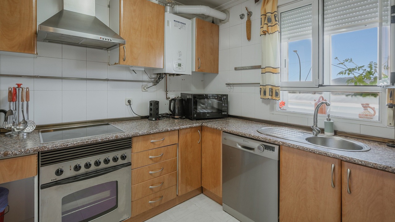 Photo of Kitchen in Los Angeles de San Rafael