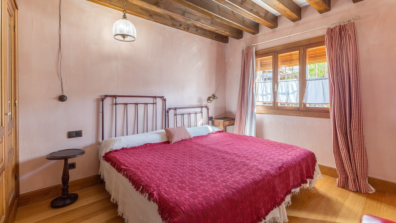Photo of Bedroom in Otero de Herreros