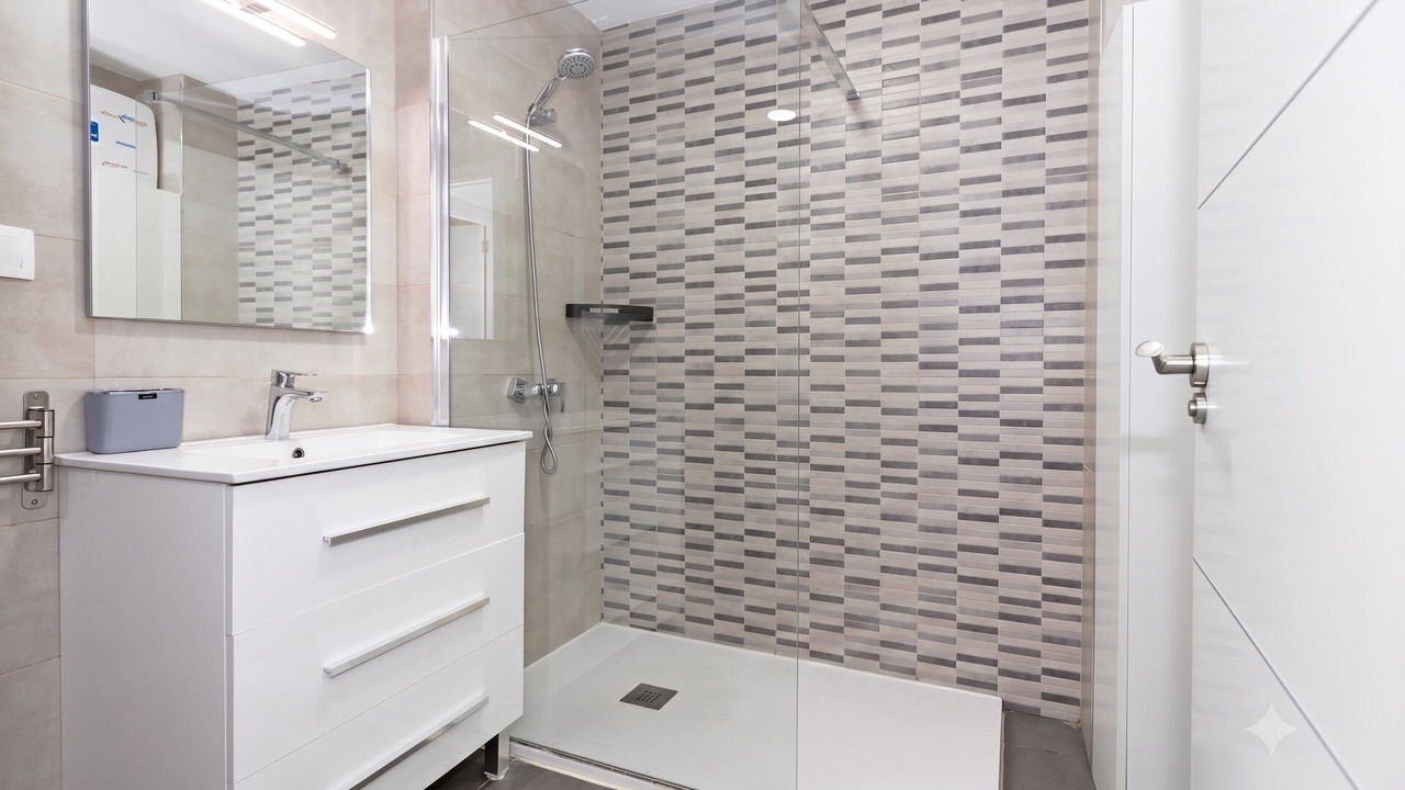 Photo of Bathroom in Trinitat