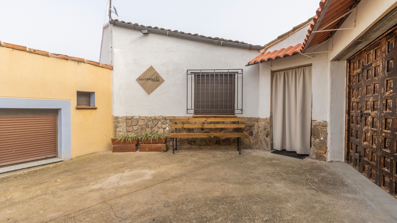 Photo of Outdoor in Sediles