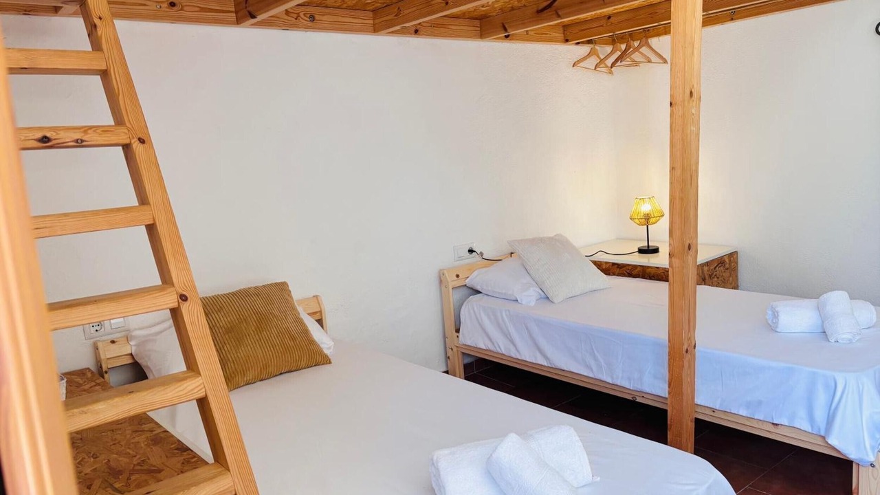 Photo of Bedroom in Avinyo