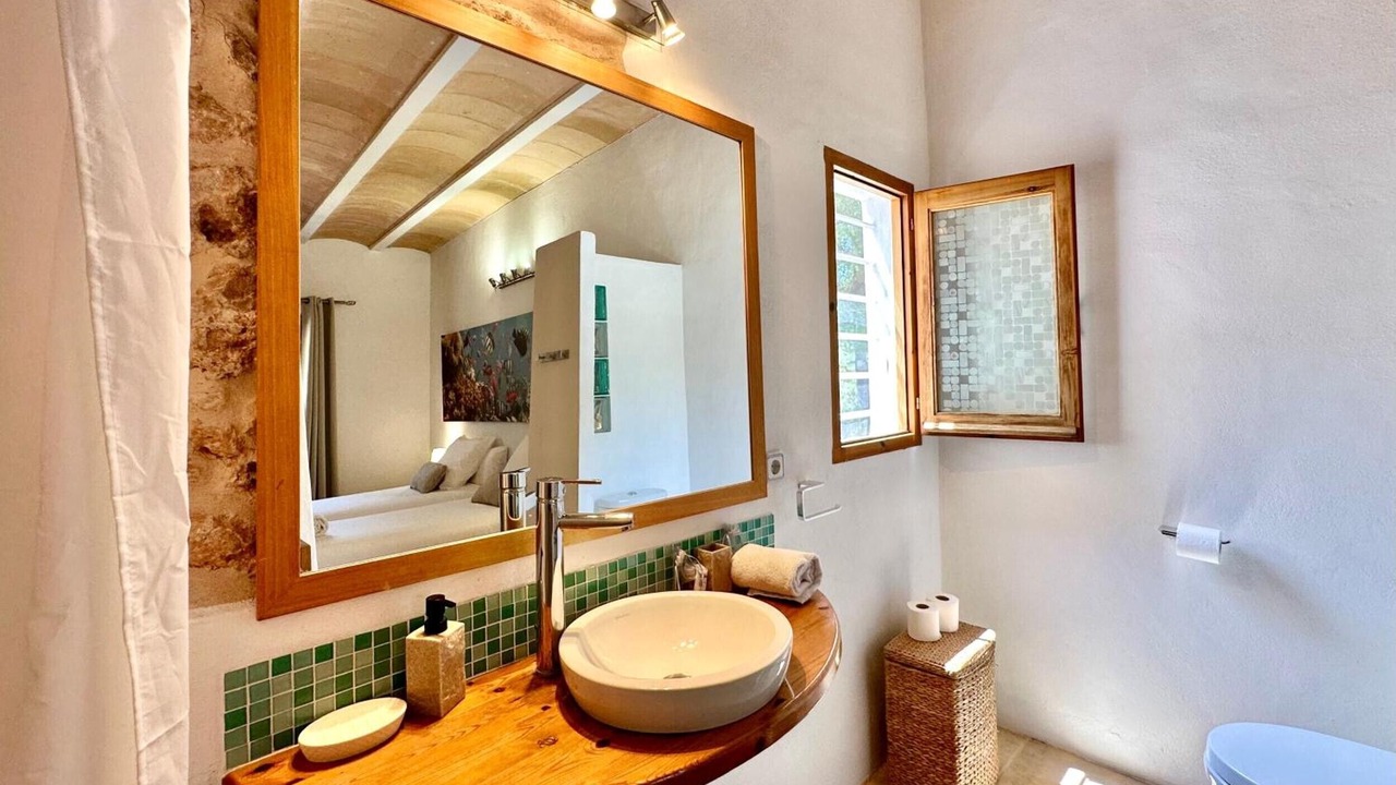 Photo of Bathroom in Sant Josep de sa Talaia