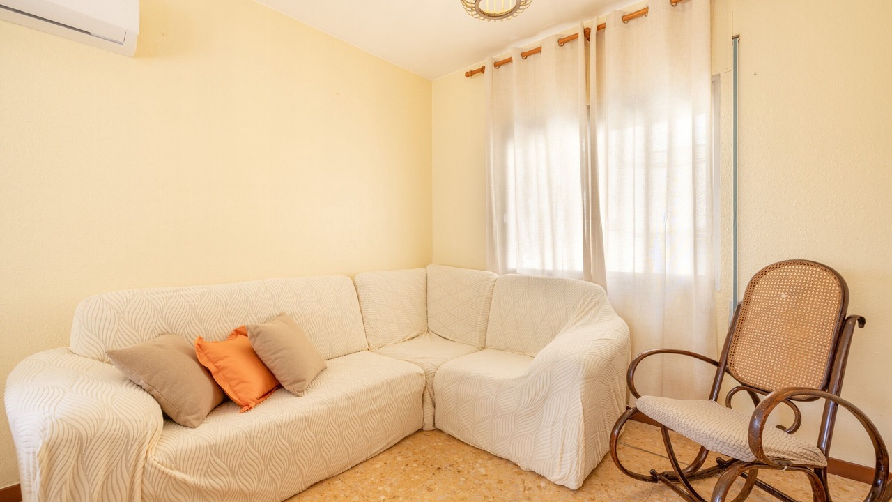 Photo of Livingroom in Tivenys