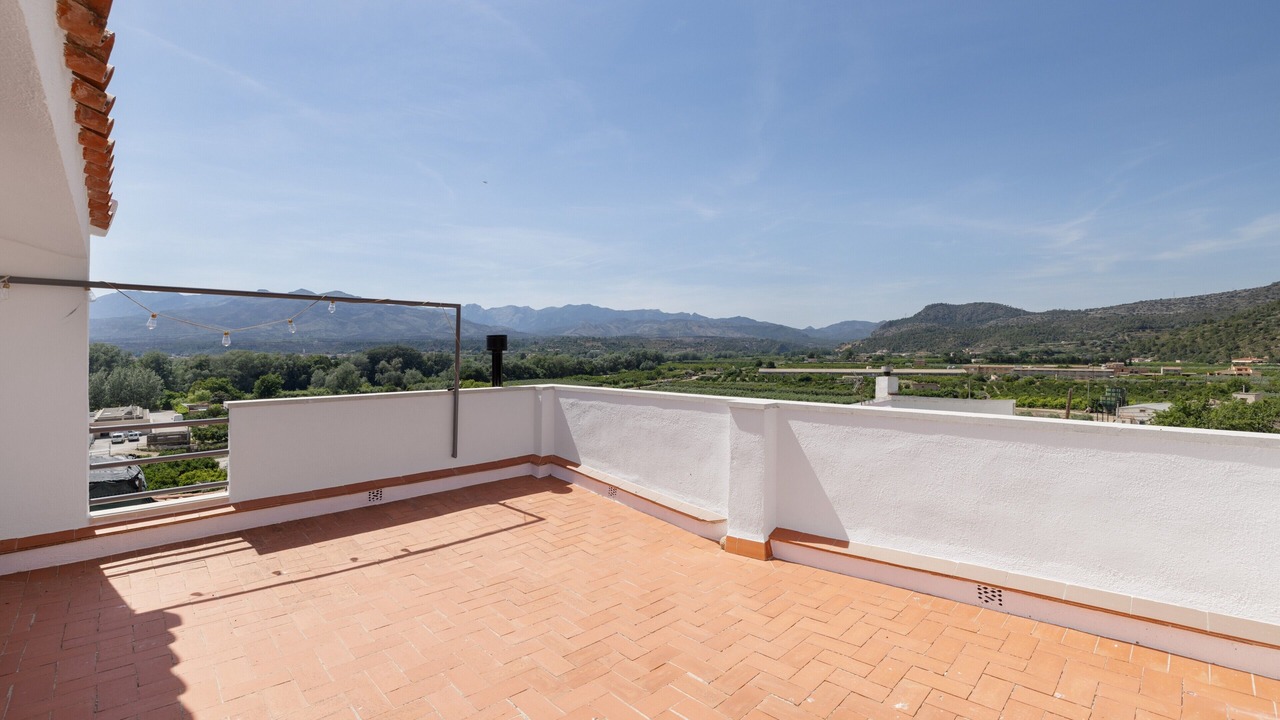 Photo of Outdoor in Tivenys