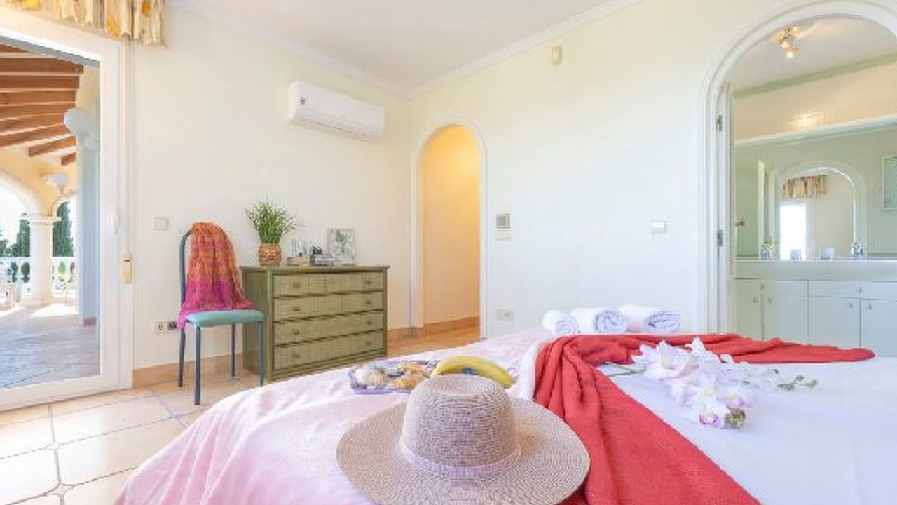 Photo of Bedroom in Empedrola