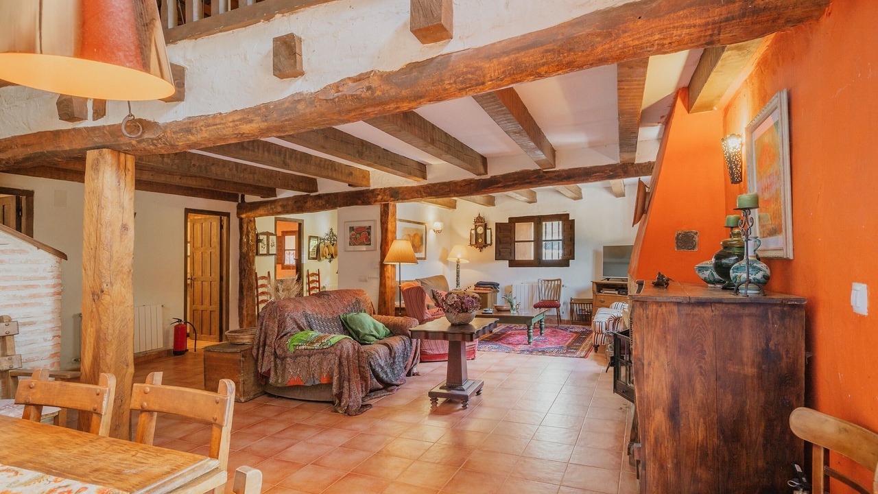 Photo of Livingroom in Ayllon