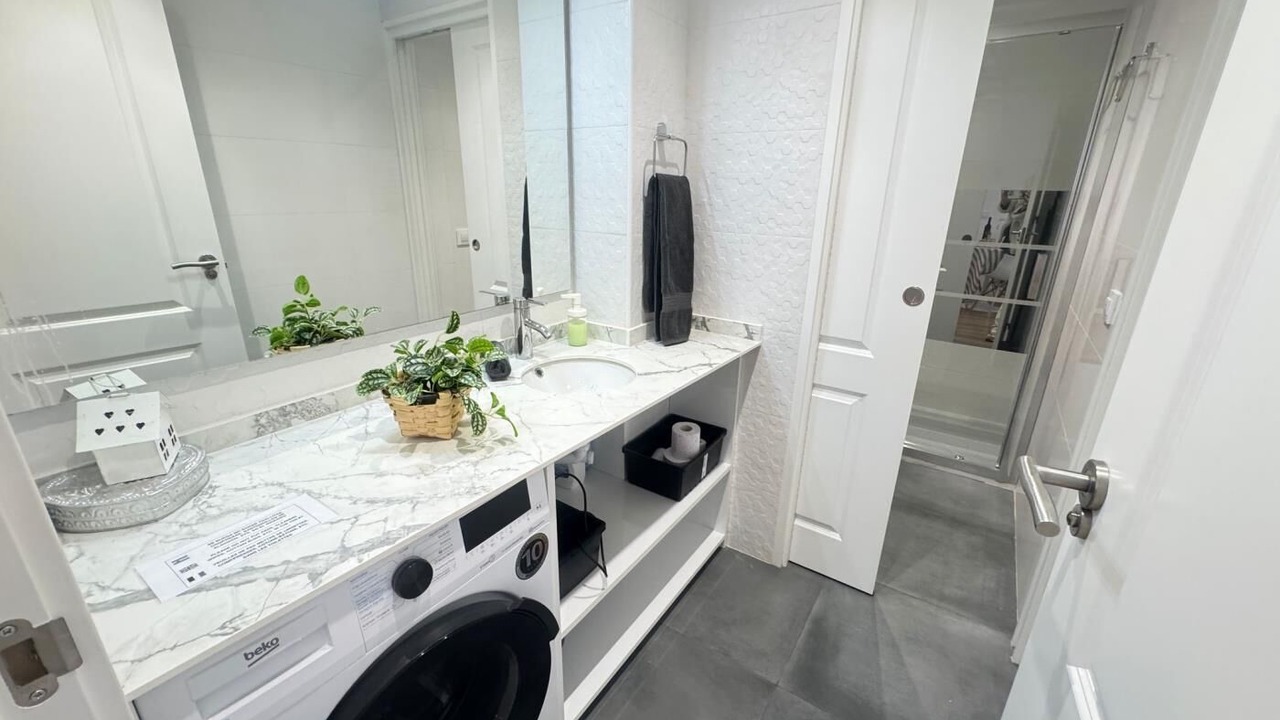 Photo of Bathroom in Lardero