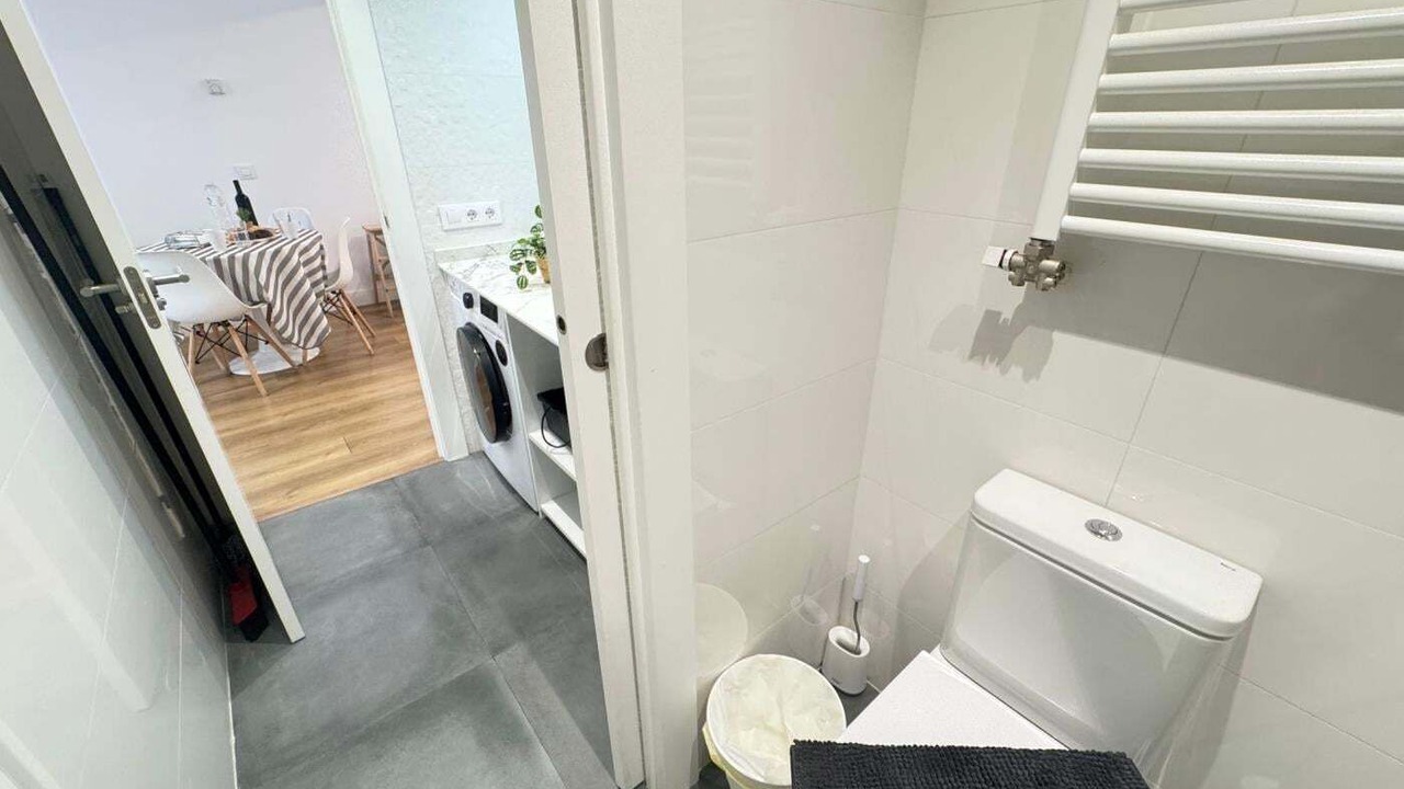 Photo of Bathroom in Lardero