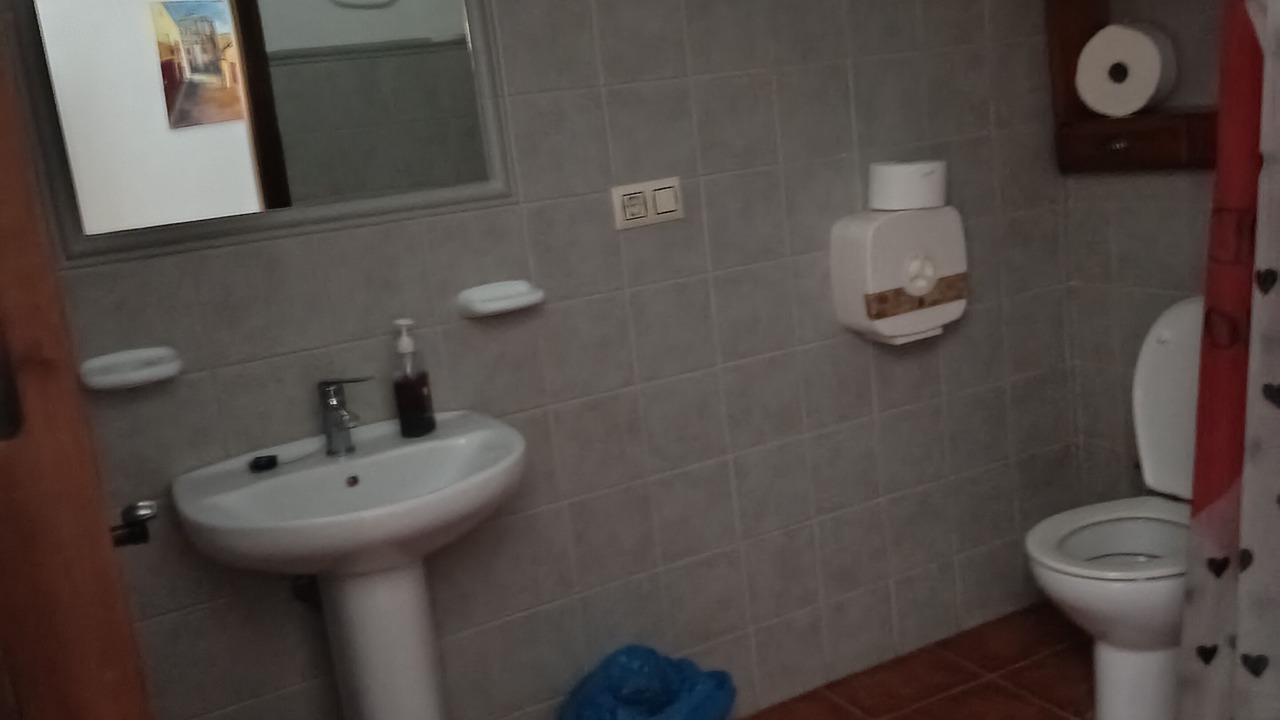 Photo of Bathroom in Petrola