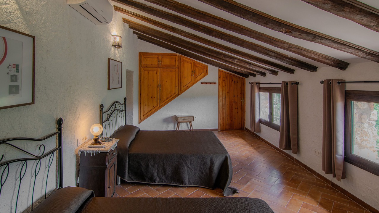 Photo of Bedroom in Mont-Ral