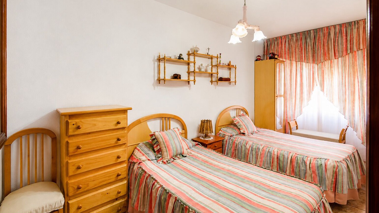 Photo of Bedroom in Los Nietos