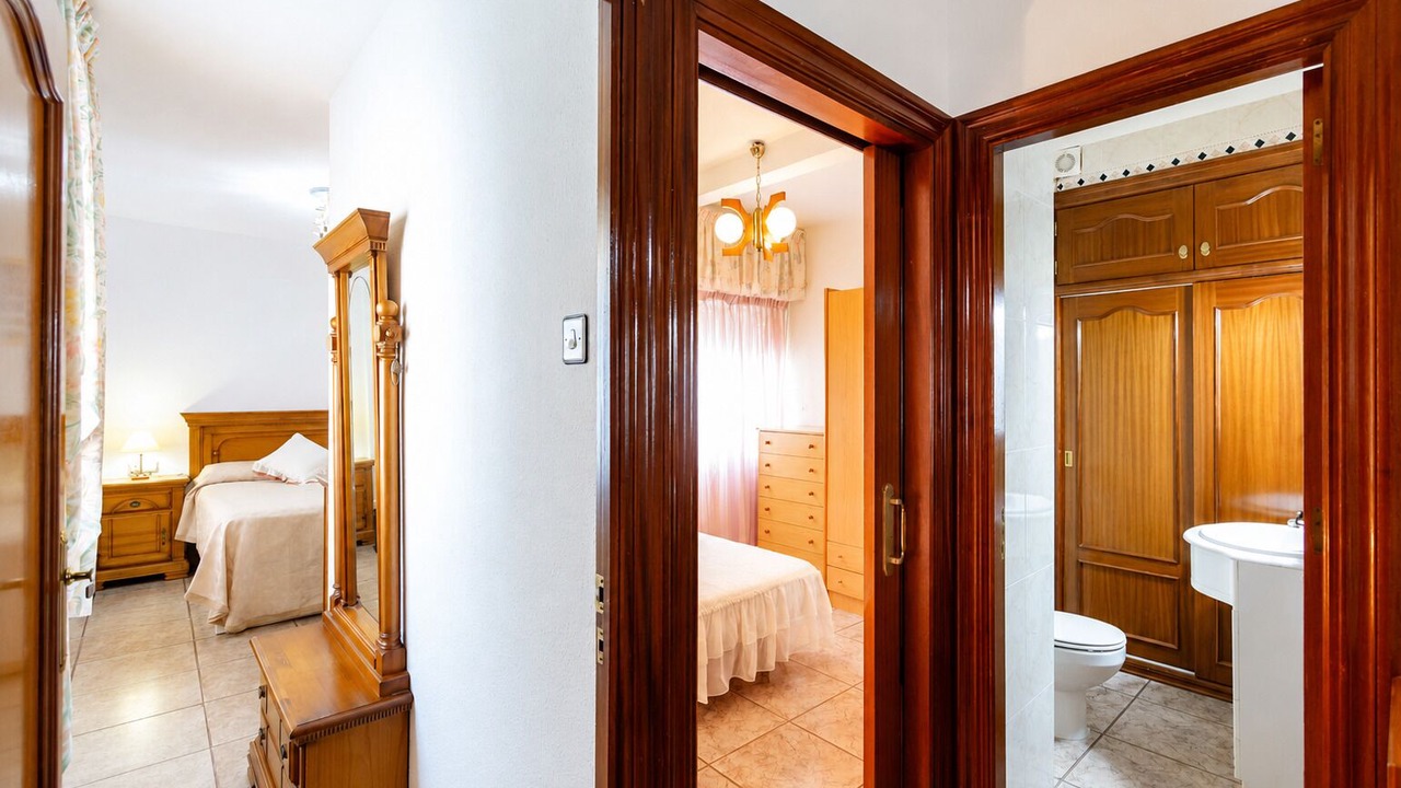 Photo of Bedroom in Los Nietos