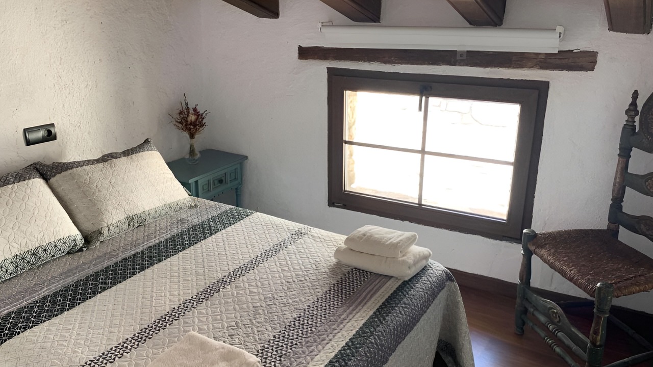 Photo of Bedroom in Capafonts
