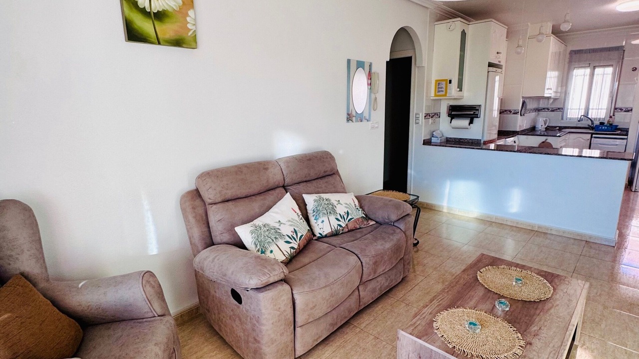 Photo of Livingroom in Los Nietos