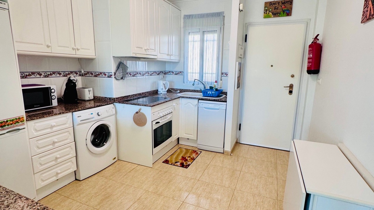 Photo of Kitchen in Los Nietos
