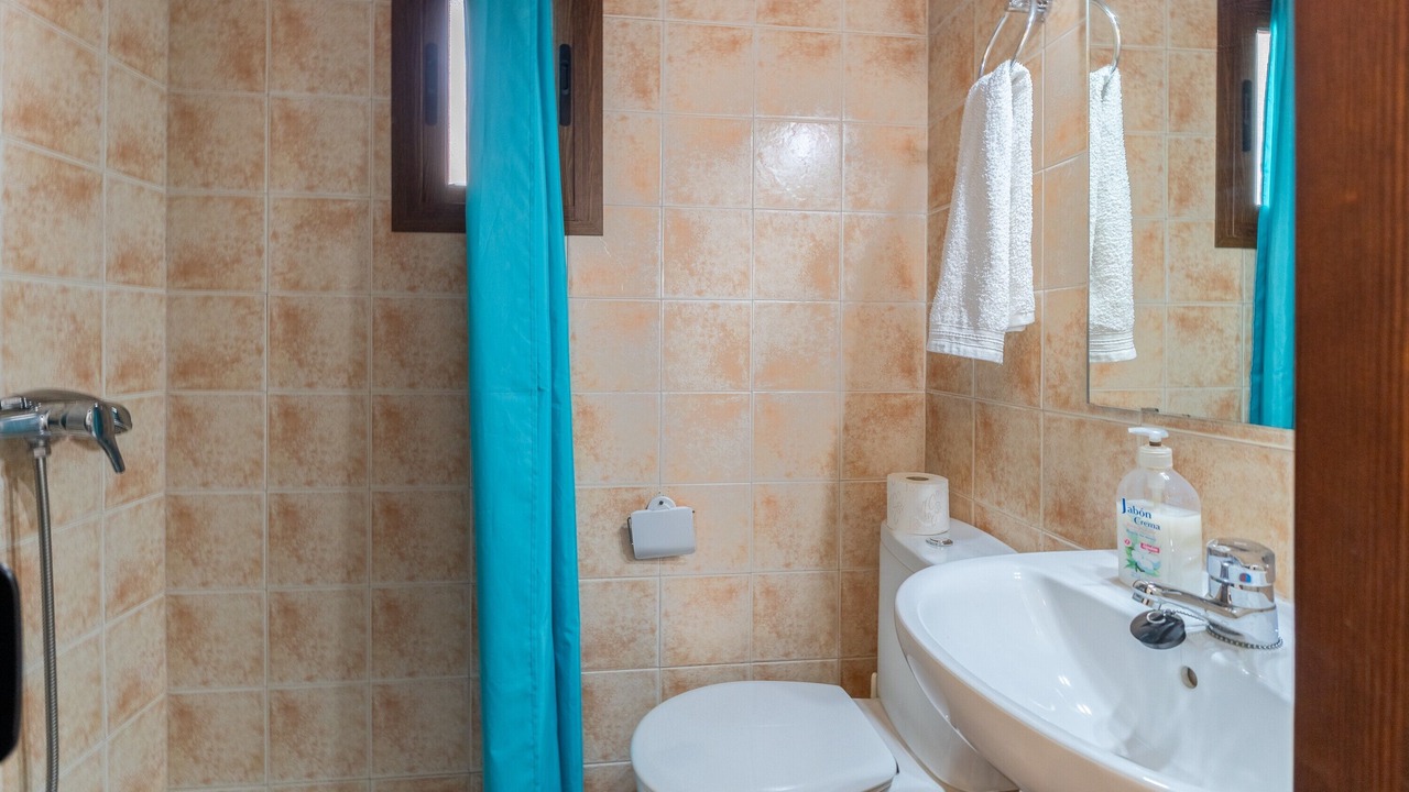 Photo of Bathroom in Valdelaguna