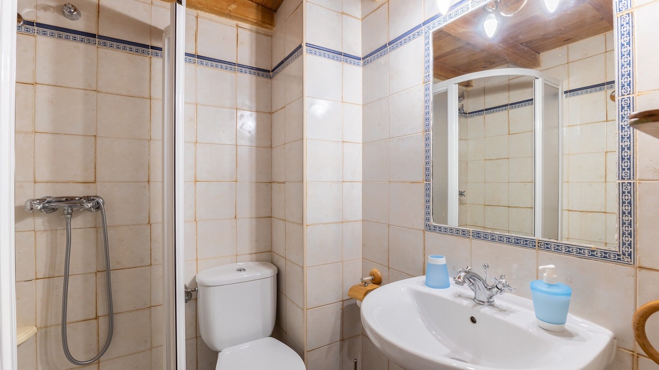 Photo of Bathroom in La Serna del Monte