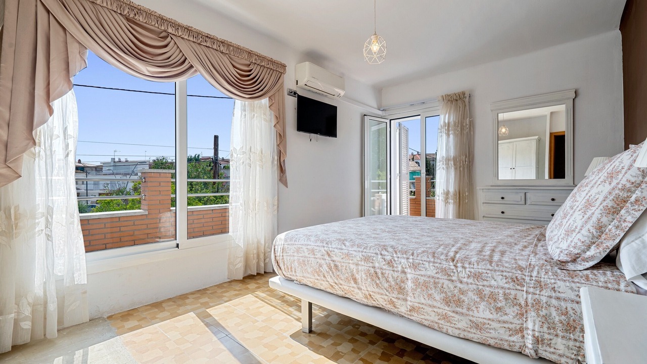Photo of Bedroom in Comarruga