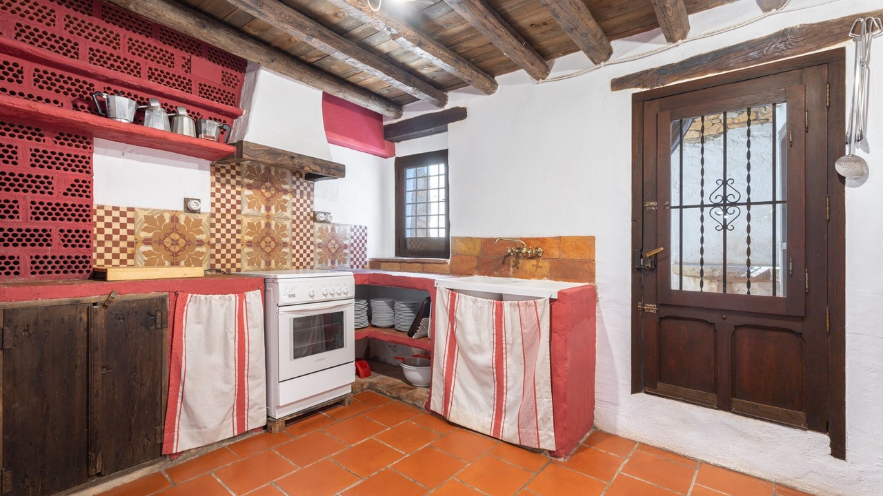 Photo of Kitchen in La Torre d'En Besora