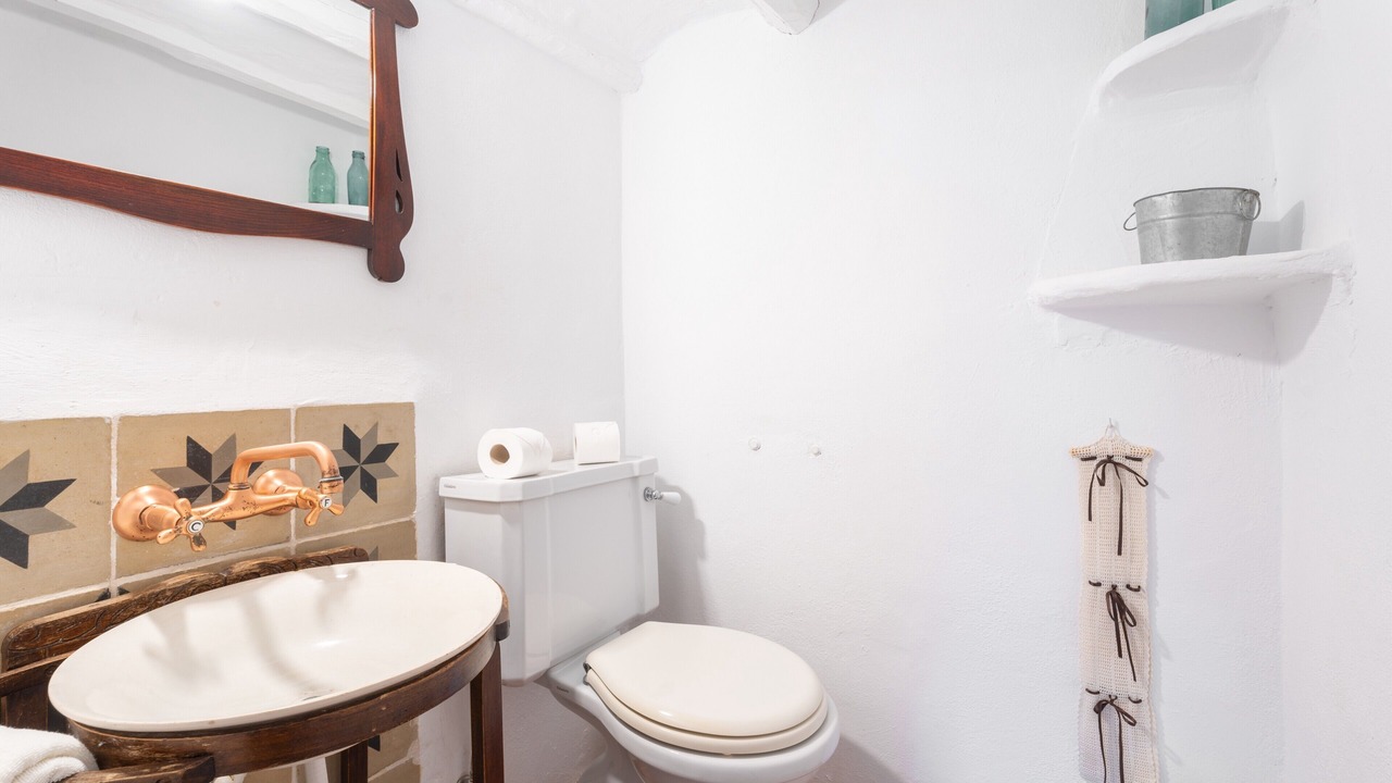 Photo of Bathroom in La Torre d'En Besora