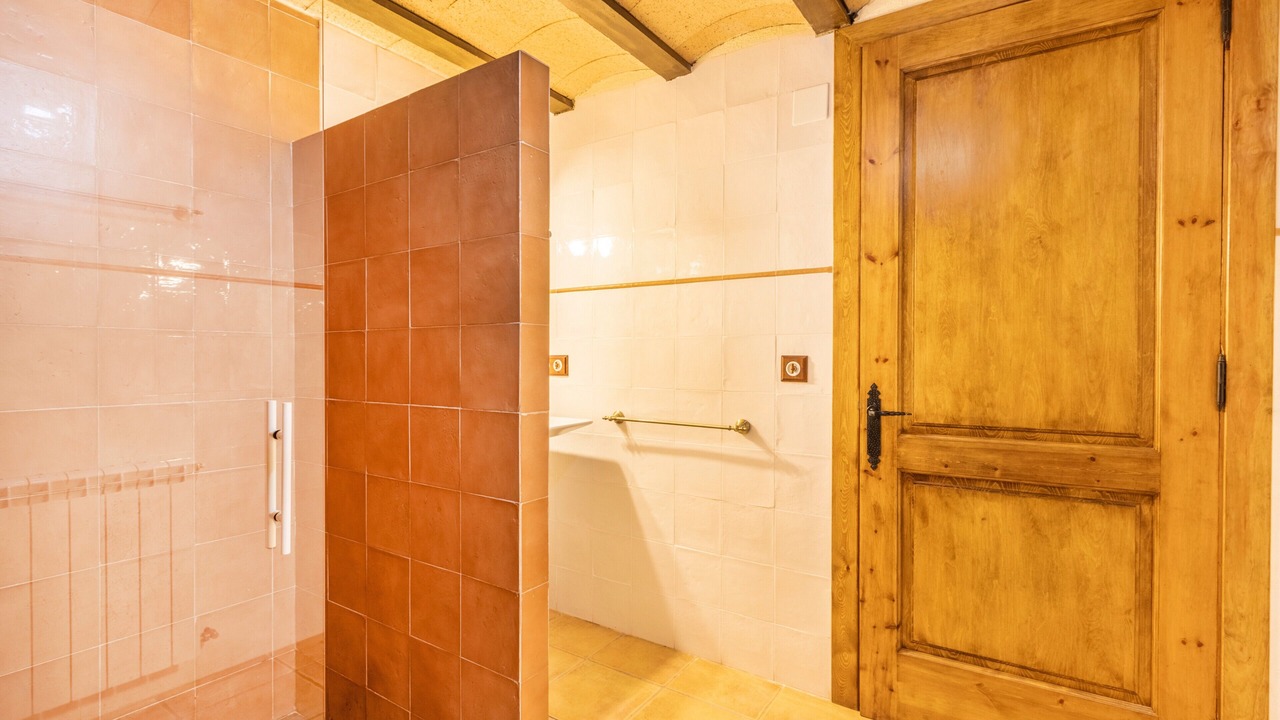 Photo of Bathroom in Olius