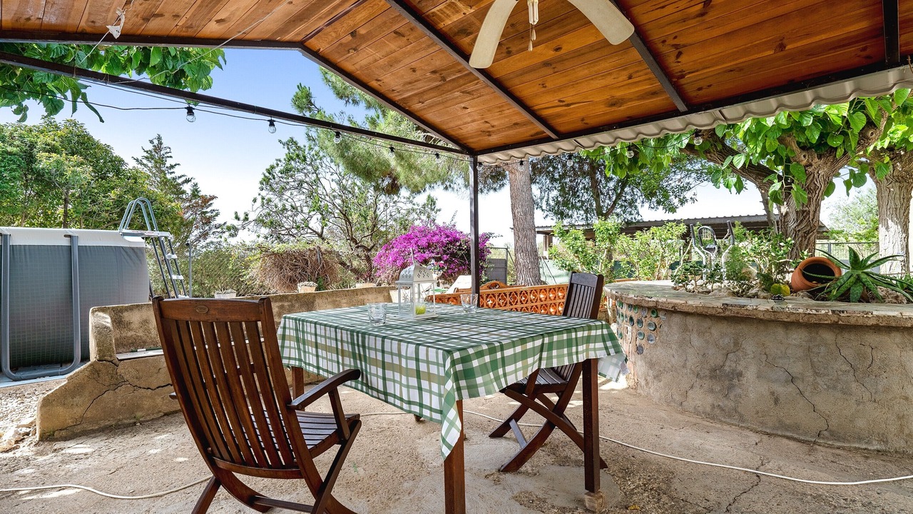 Photo of Outdoor in Botarell