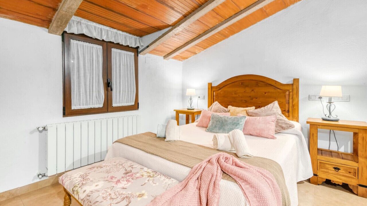 Photo of Bedroom in Vall d'Alba