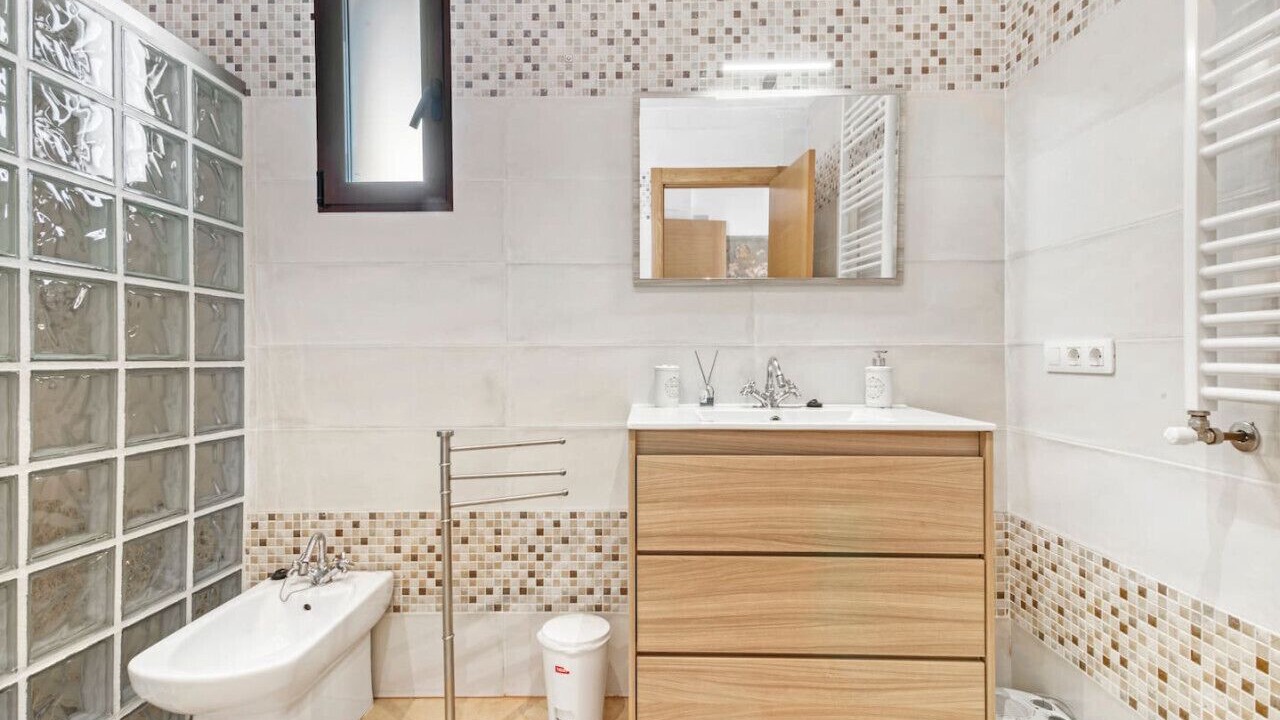 Photo of Bathroom in Vall d'Alba