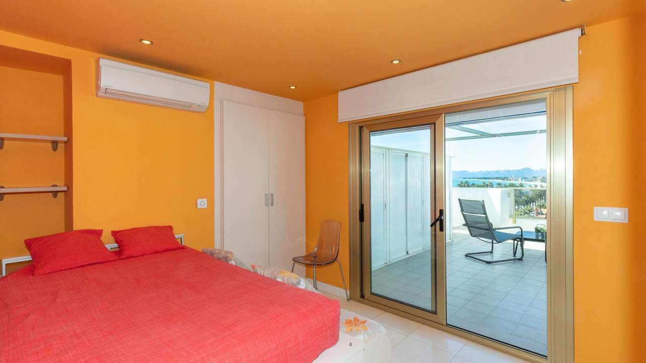 Photo of Bedroom in Salou City Centre