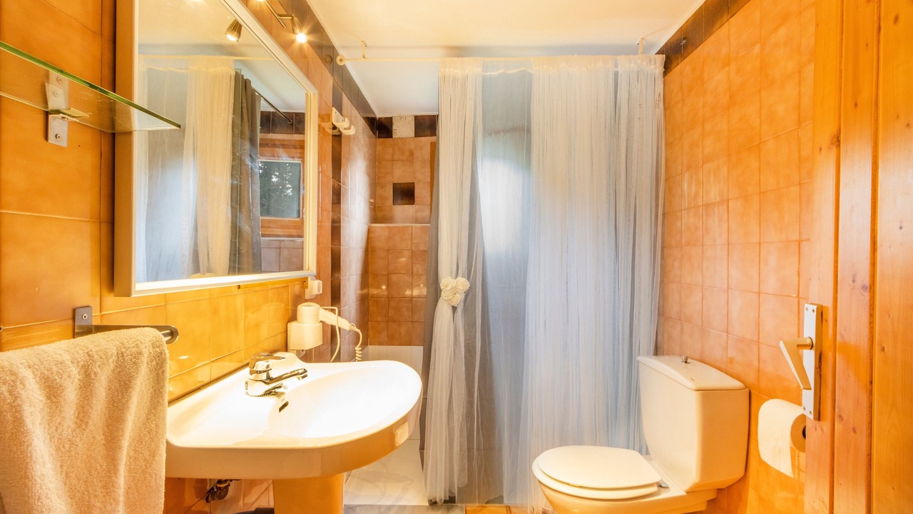 Photo of Bathroom in Oden