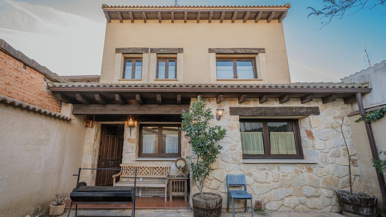Photo of Outdoor in Turrubuelo