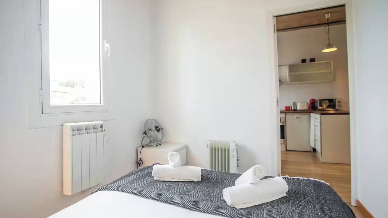 Photo of Bedroom in El Poble-sec