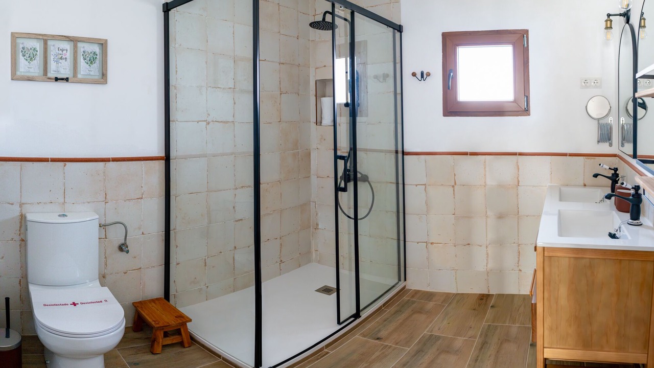 Photo of Bathroom in Mandayona