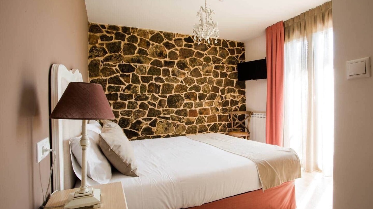 Photo of Bedroom in Santervas de la Sierra