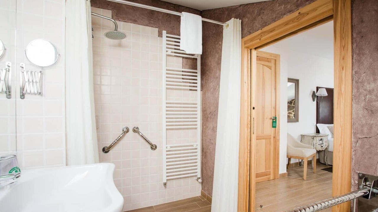 Photo of Bathroom in Santervas de la Sierra